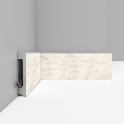 Плинтус DECOMASTER D235-1633ДМ (80*17*2400 мм)